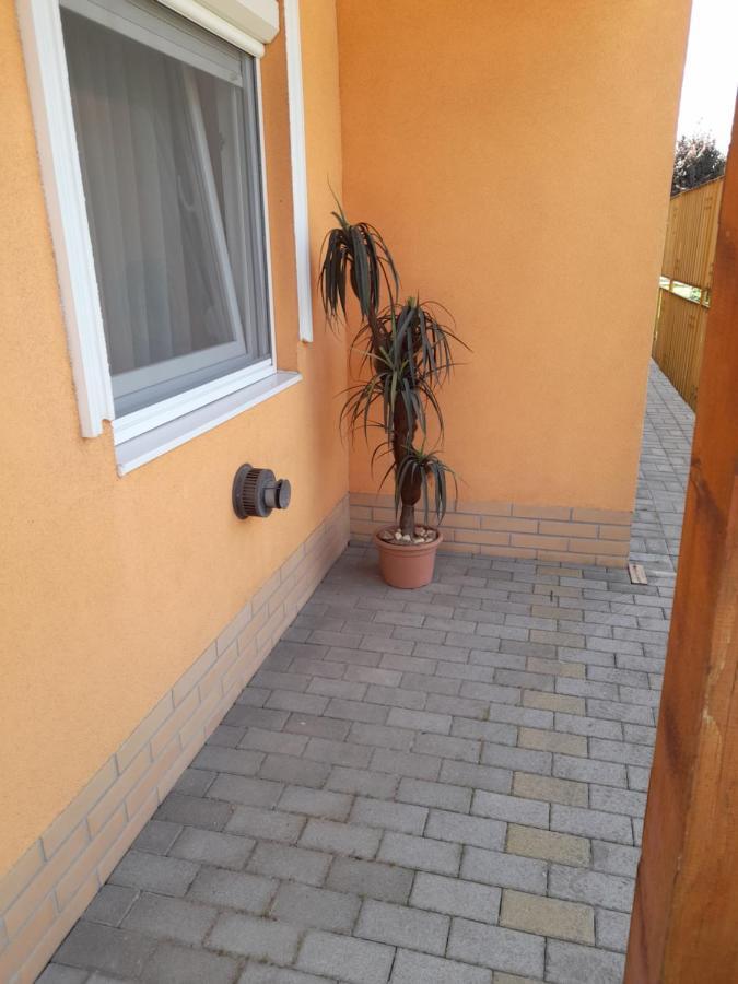 Thermal Apartman Tiszafuered エクステリア 写真
